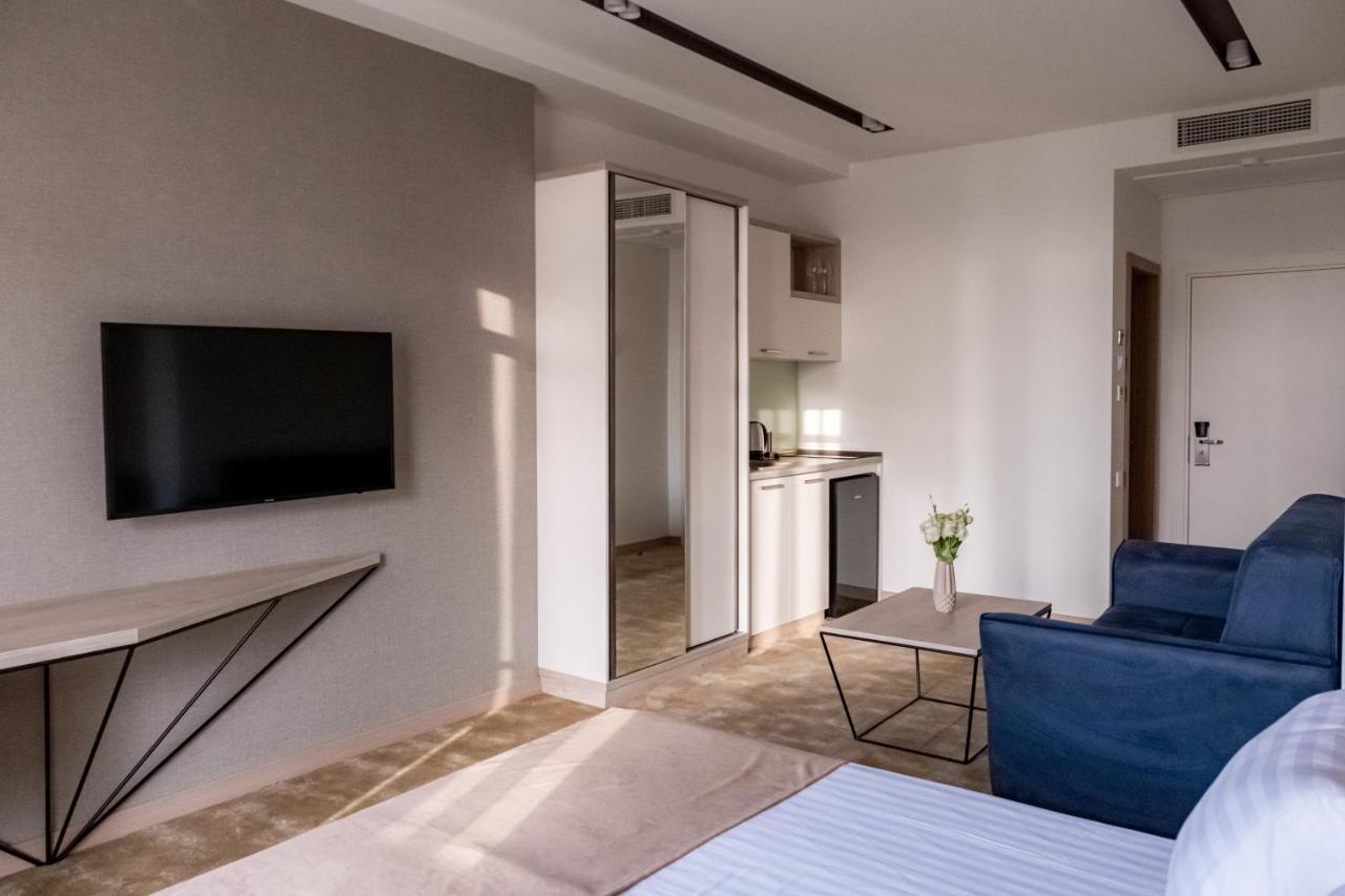 Rooftop Apart-Hotel Erevan Esterno foto