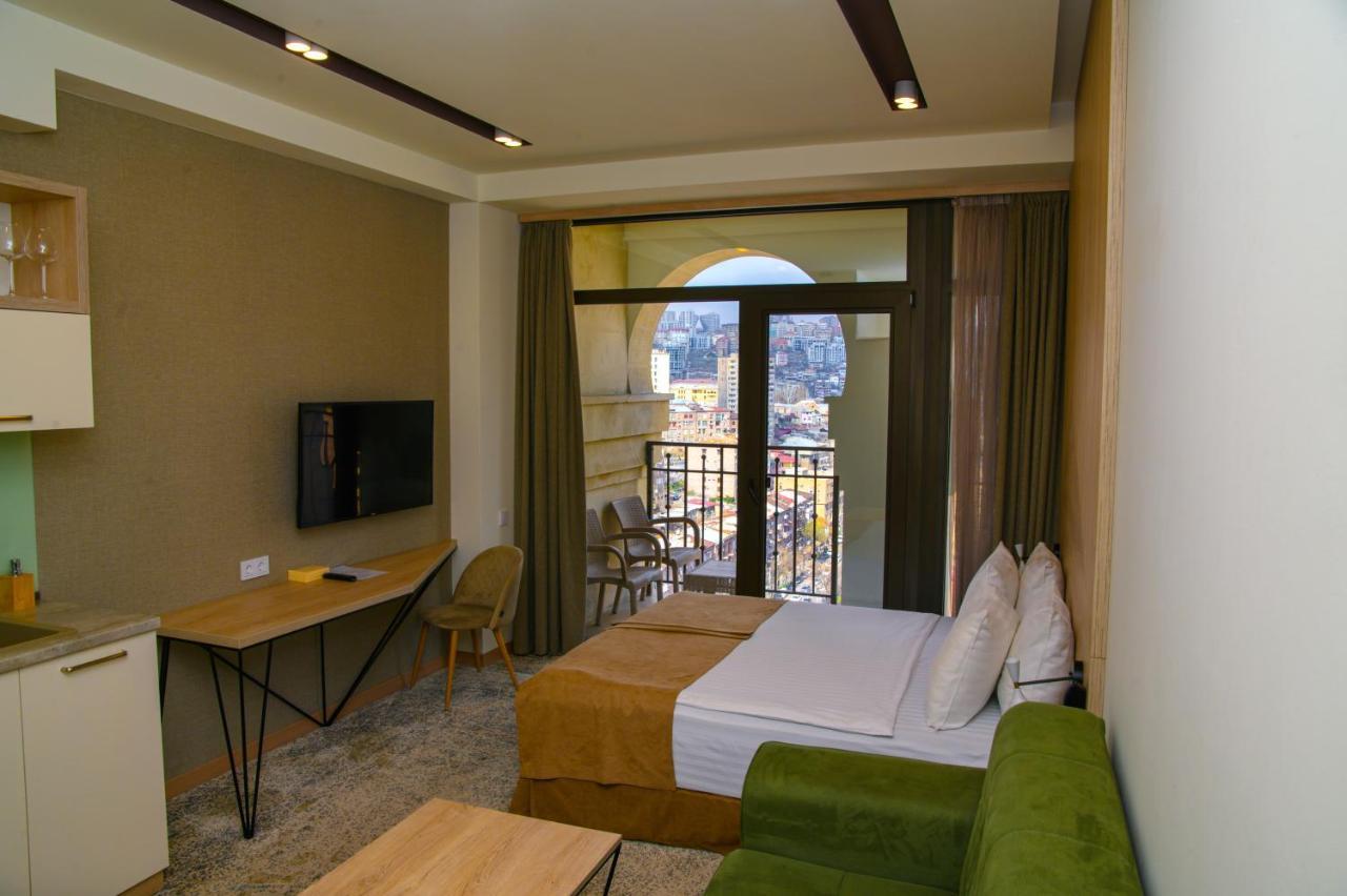 Rooftop Apart-Hotel Erevan Esterno foto
